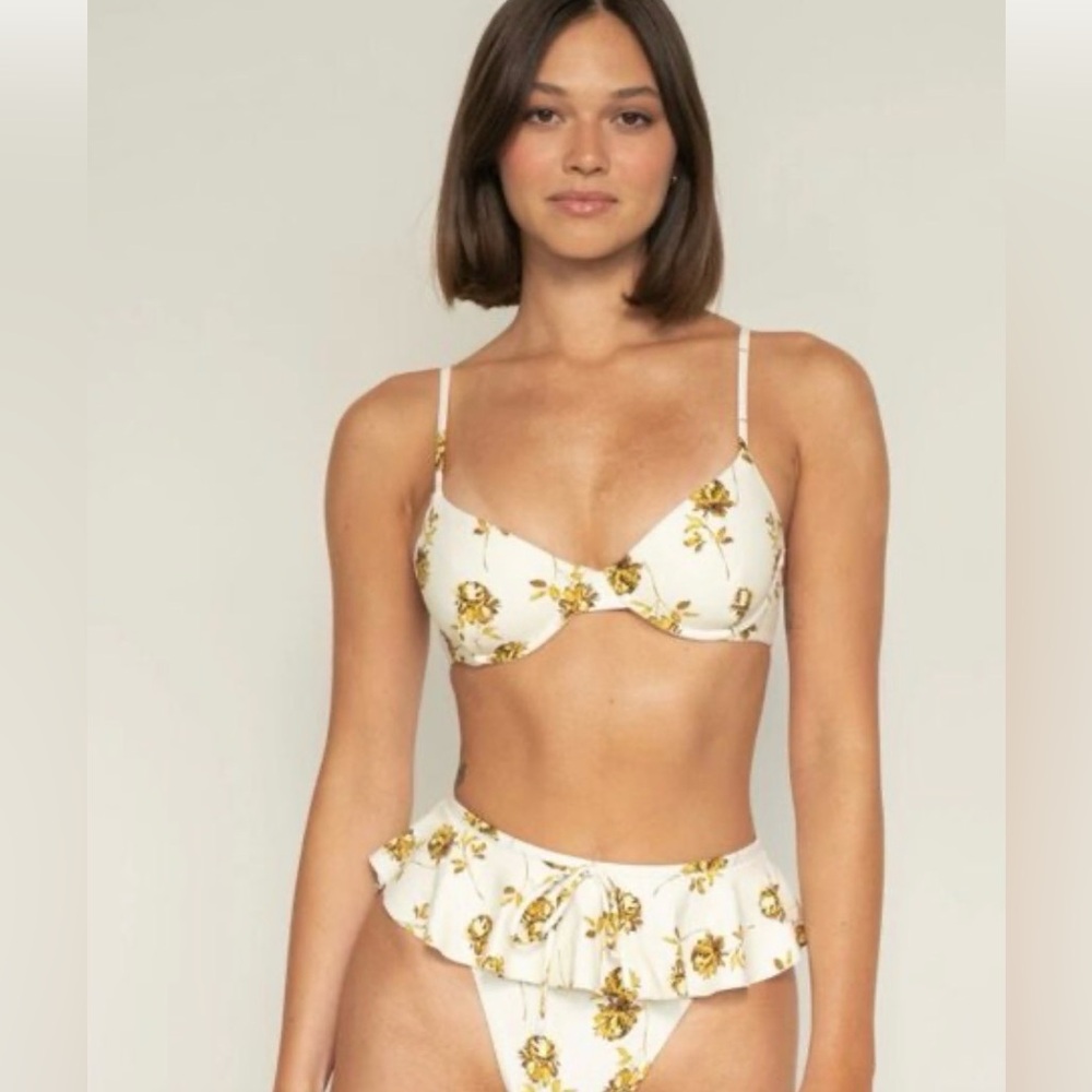 Montce Filigree Tamarindo Ruffle bikini